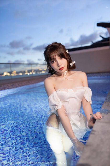 亚洲人成精品久久久久桥本