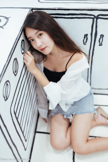 18在线观看香港三级(香港级3)