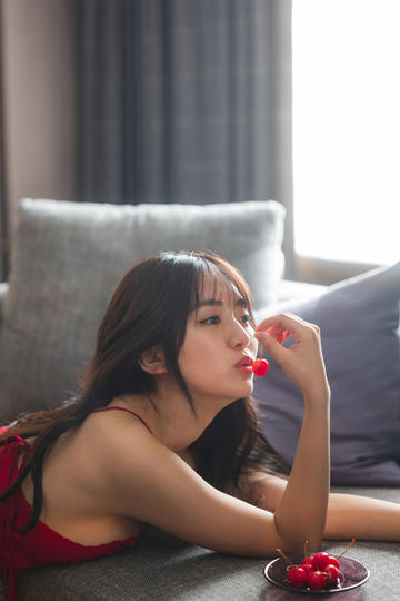 国产未成女一区二区